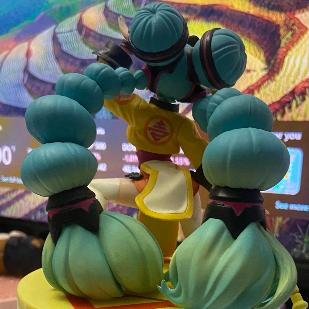 Hatsune Miku Noodle Stopper Figure